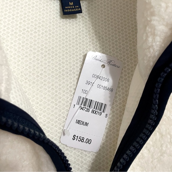 Brooks Brothers NWT  Beautiful Top M -Please See Pics for Measurements 🌻 - Picture 14 of 14